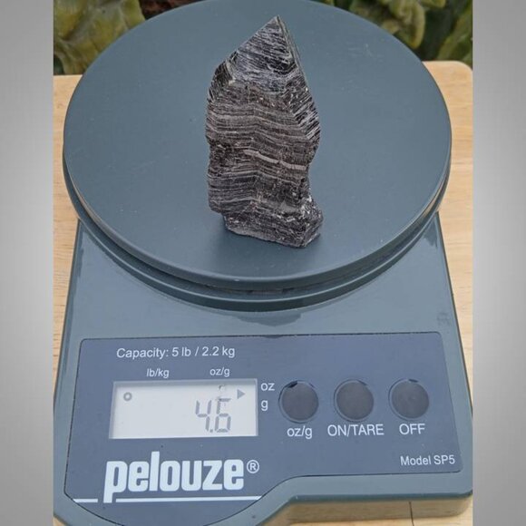 Black TOURMALINE stone crystal point healing : 03 PROTECTION chakra - Picture 7 of 7